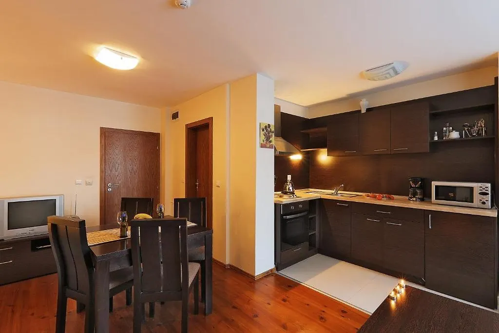 Grand Montana Hotel Bansko 2*,